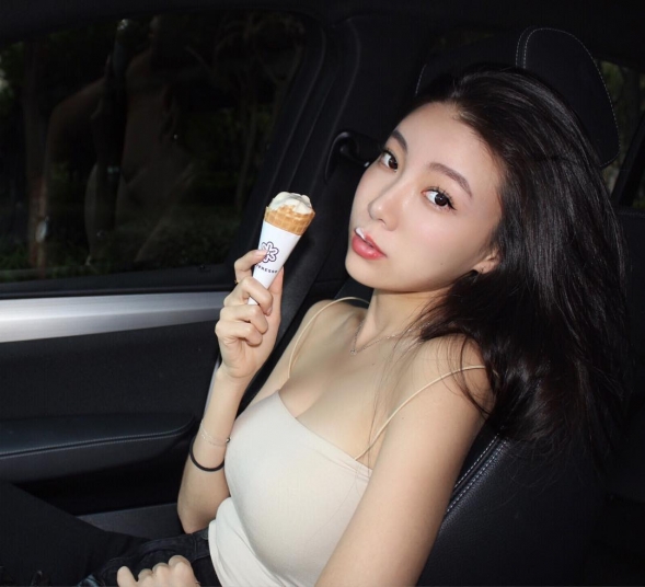 邵岱兒Debbie|甜美得讓心也融化的台灣完美性感女神 邵岱兒Debbie|甜美得讓心也融化的台灣完美性感女神