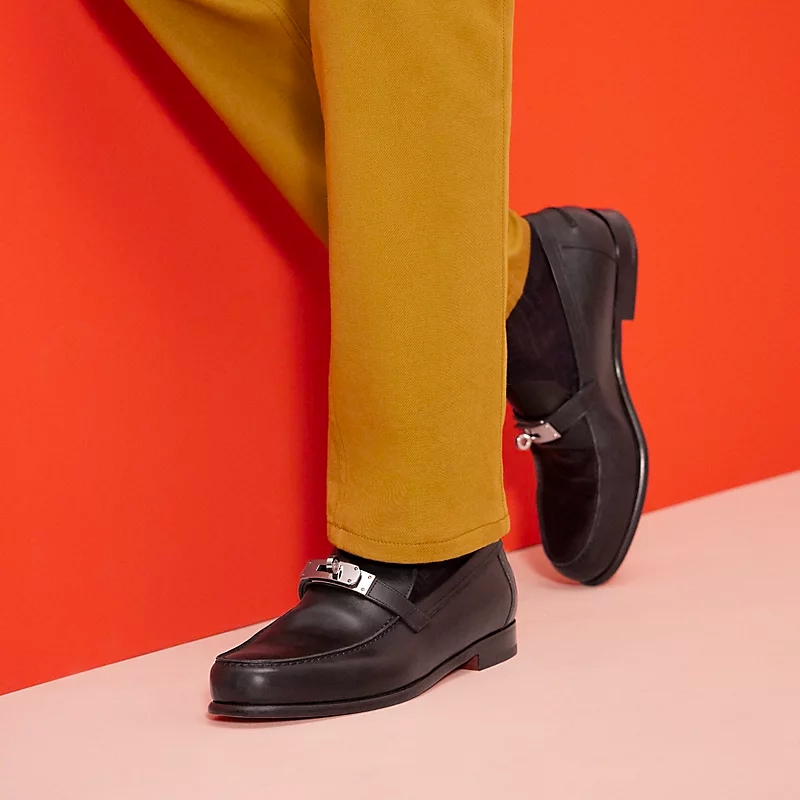Hermès Destin Loafers HK$10,000 Hermès Destin Loafers HK$10,000
